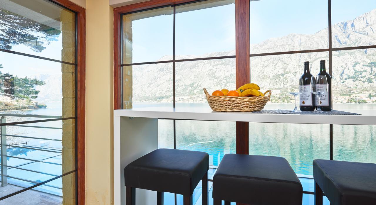 Apartments Residence Portofino Kotor Luaran gambar